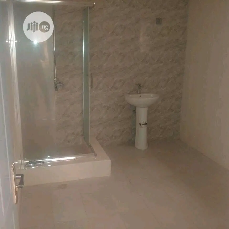 Shower Cubicles