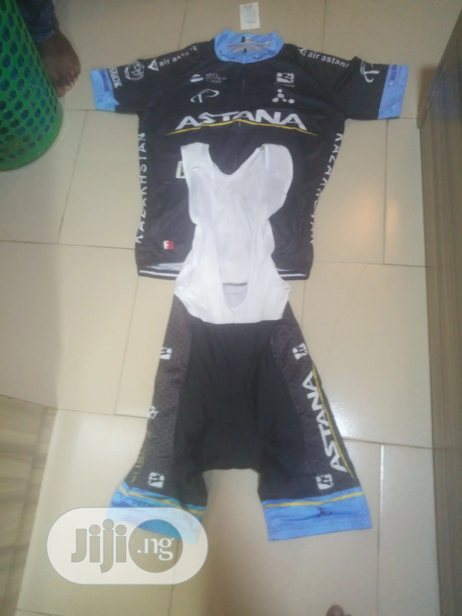 Cycling Cloth