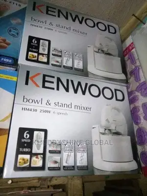Kenwood Hand Mixer With Rotating Bowl