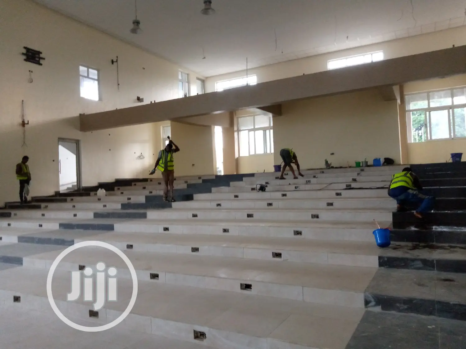 Deep Cleaning and Post Construction Cleaning