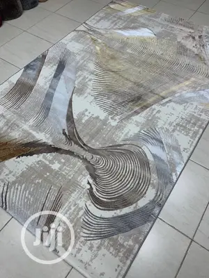 Quality Center Rugs Made With Silk (5/7) Only