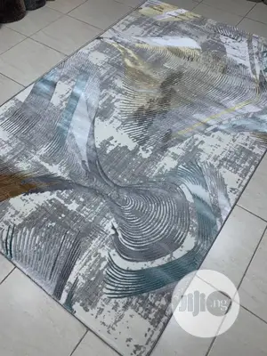 Quality Center Rugs Made With Silk (5/7) Only