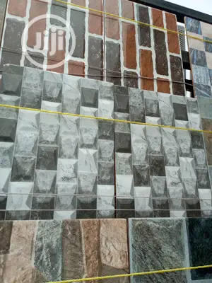 External Crack Wall Tiles