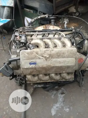 Volvo Xc90/S80 V8 Engine