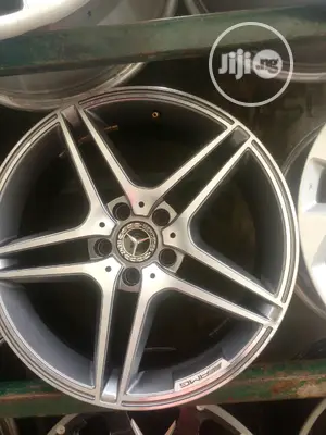 Photo - 18inch Rim for Mercedes Benz