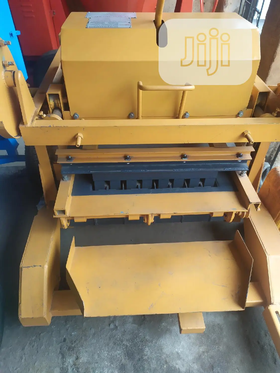 Block Moulding Machine