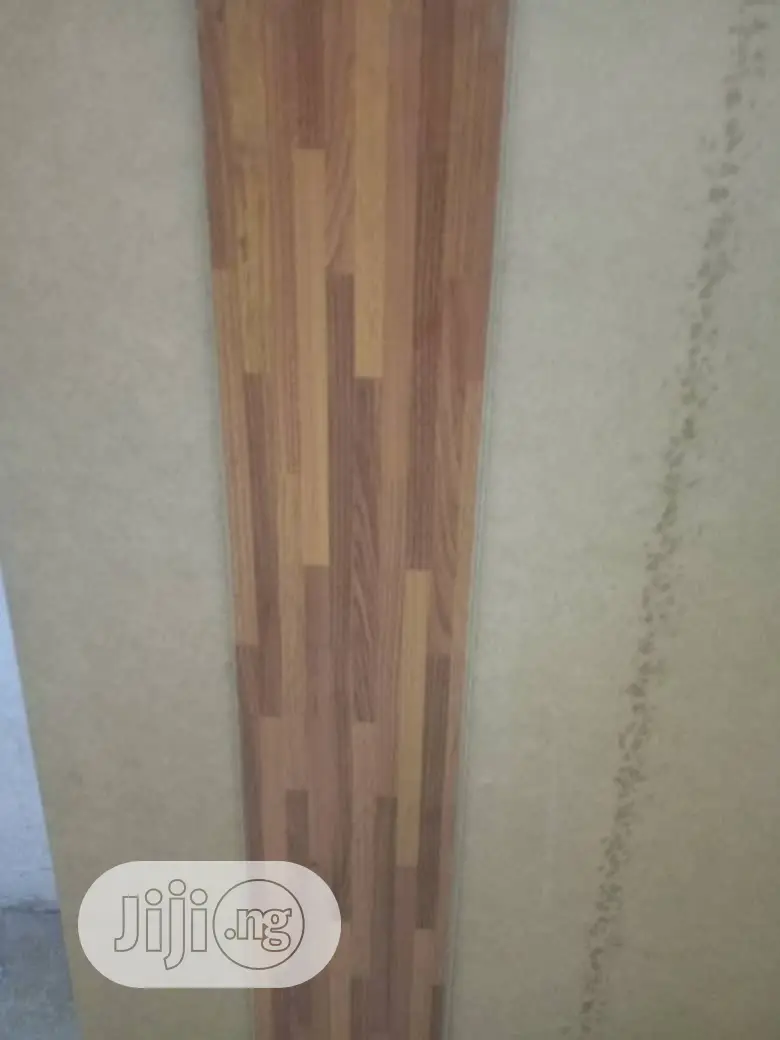 Laminated Wooden Floor Installation
