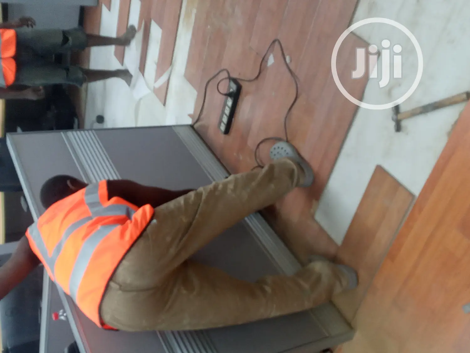 Laminated Wooden Floor Installation