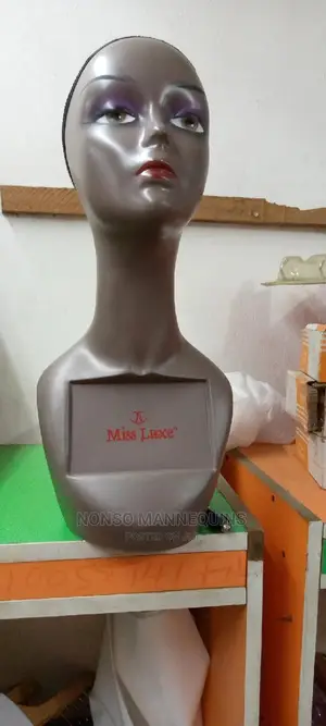 Dark Colour Mannequin Head