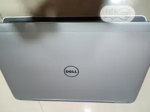 Laptop Dell Latitude E7240 8GB Intel Core i5 SSD 256GB