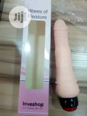 Realistic Pleasure Dildo