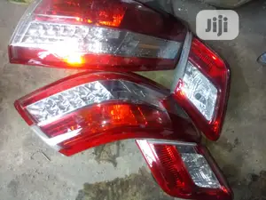 Toyota Camry 2010 Headlamp