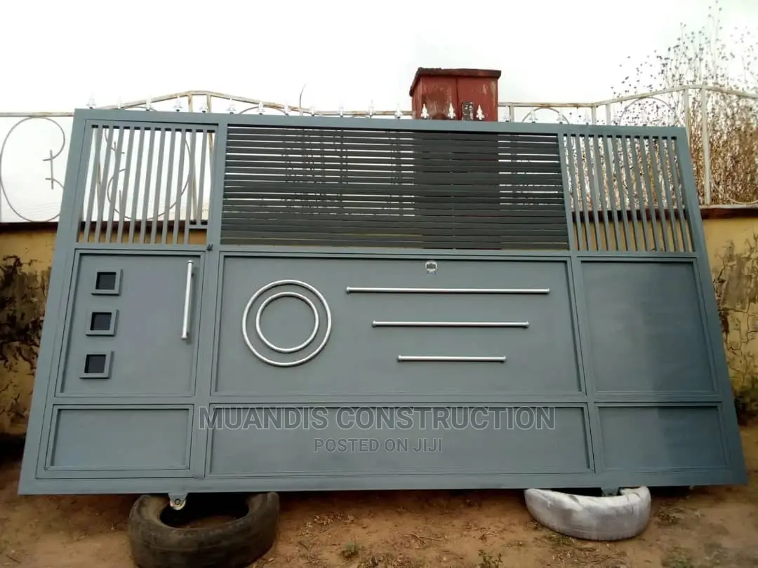 Eyelets Gates