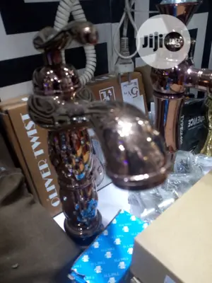 Long Executive Gold Hot And Cold Mixer Tap