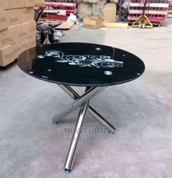 Newturn Interiors. Mini Dining Table.