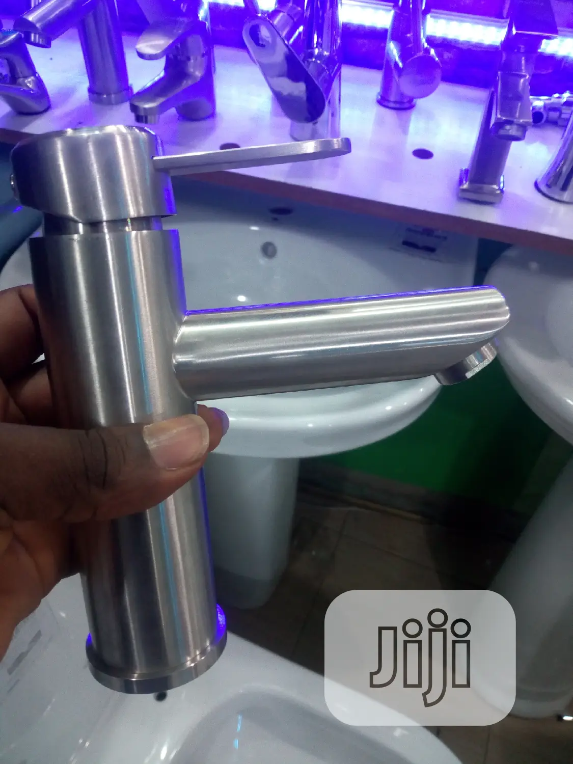 Heavy Gage Basin Mixer