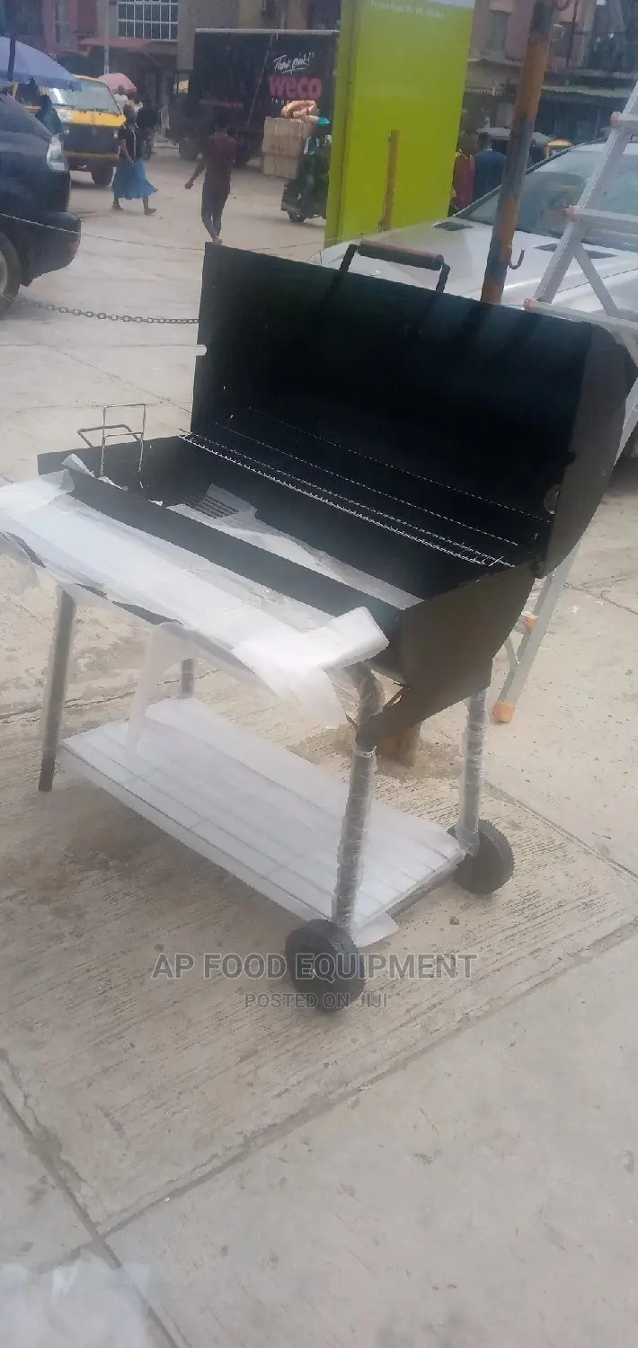 Babique Grill Big One 4ft.Chacoal.