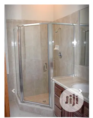Shower Cubicle, Hand Rails