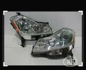 Head Lamp G35 X 2010
