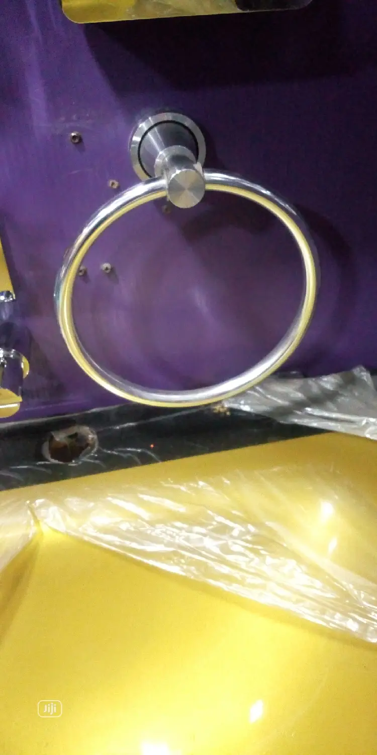 Antirust Hand Towel Ring