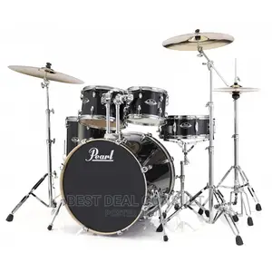 Pearl Drum Set