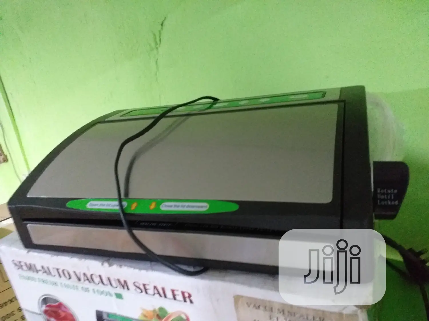 Vacuum Sealer