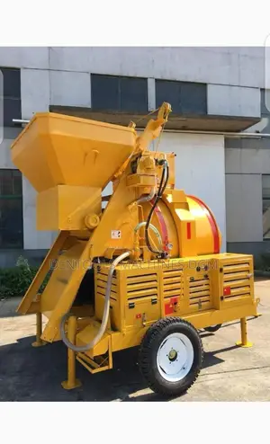 Self Loader Reverse Drum Concrete Mixer