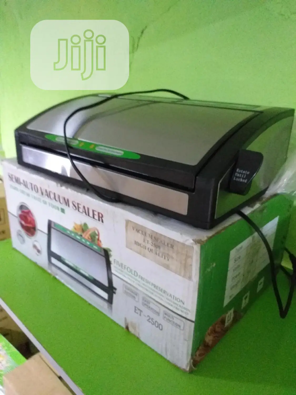 Vacuum Sealer