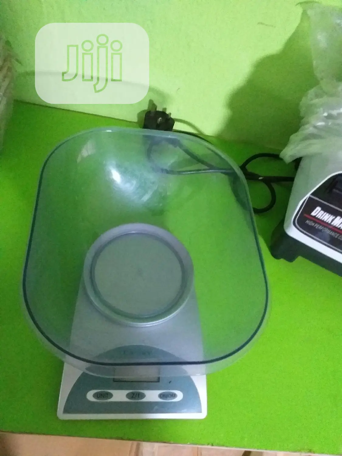 Scale Machine