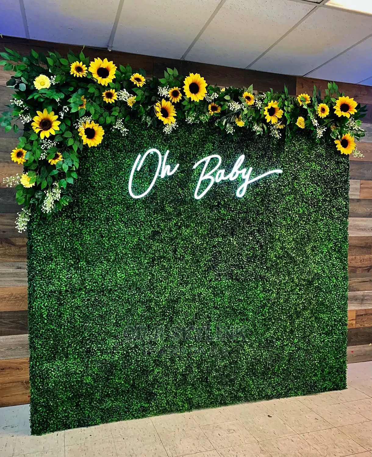 Green Wall Mat