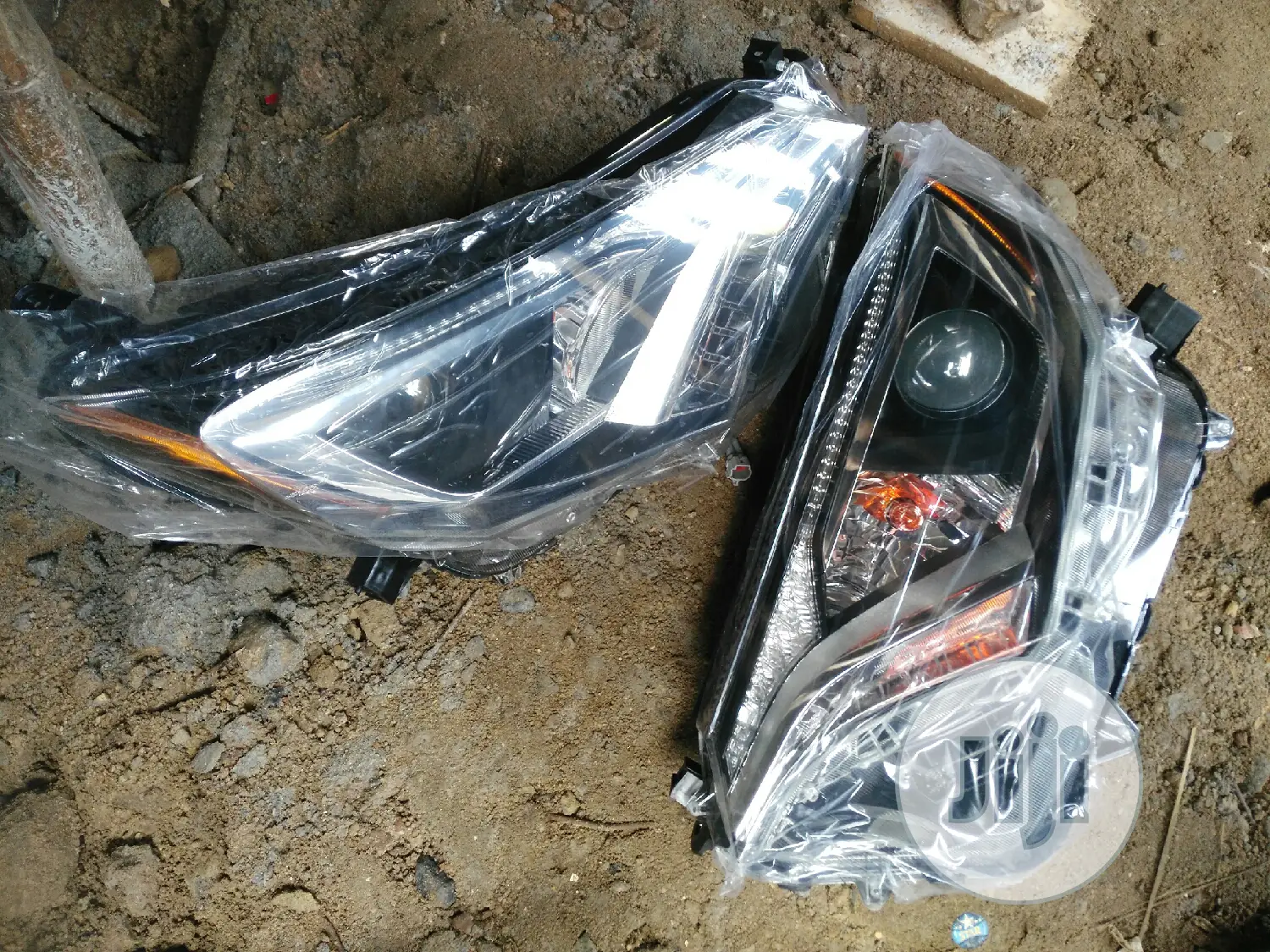 Head Lamp Rv4 2017 Model