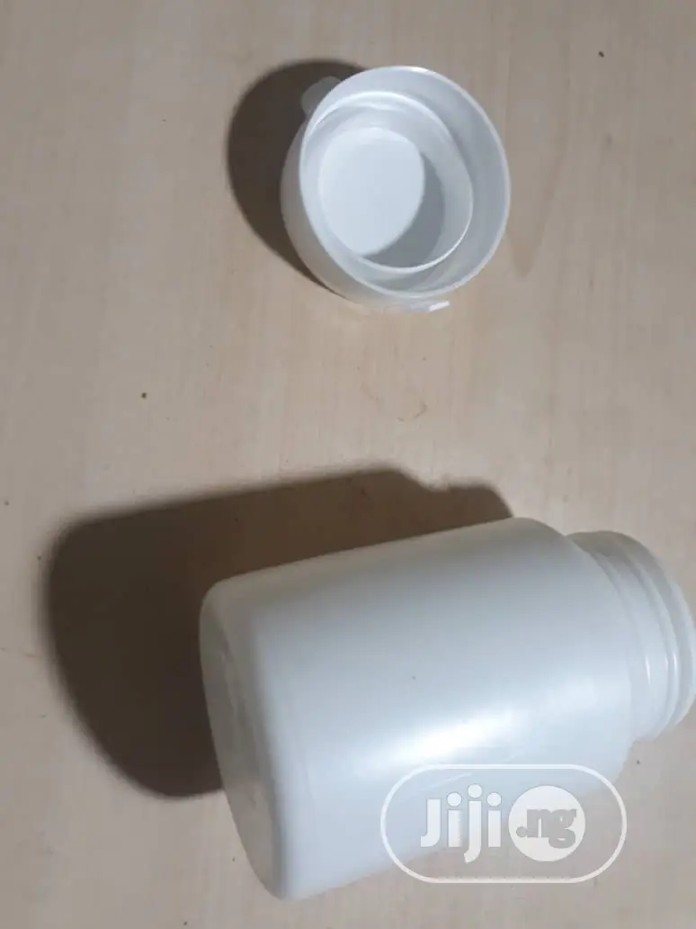 Empty Foreign Pet Containers for Herbal Products