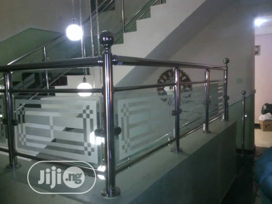 Handrails SU304