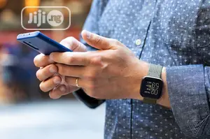 Fitbit Versa 2