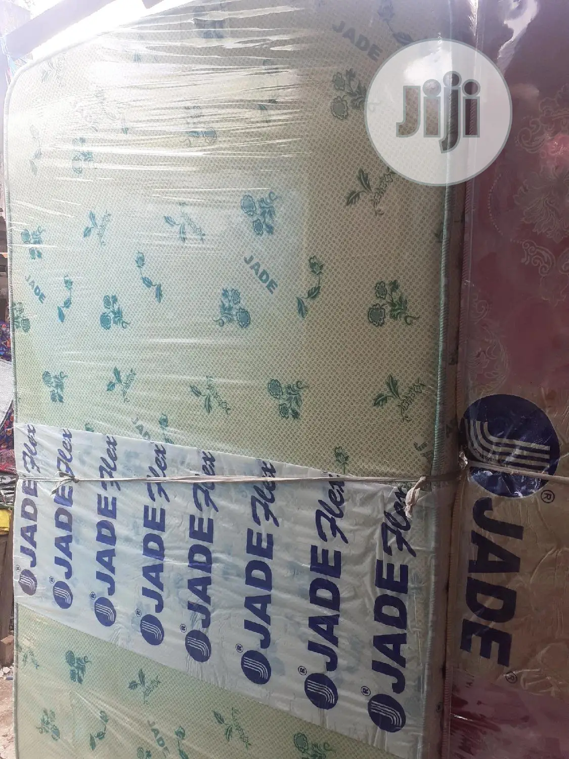 31⁄2 by 6 by 7 Unifoam Jade Flex