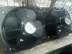 12inchs Spacitic Rovers Kitchen Extractor