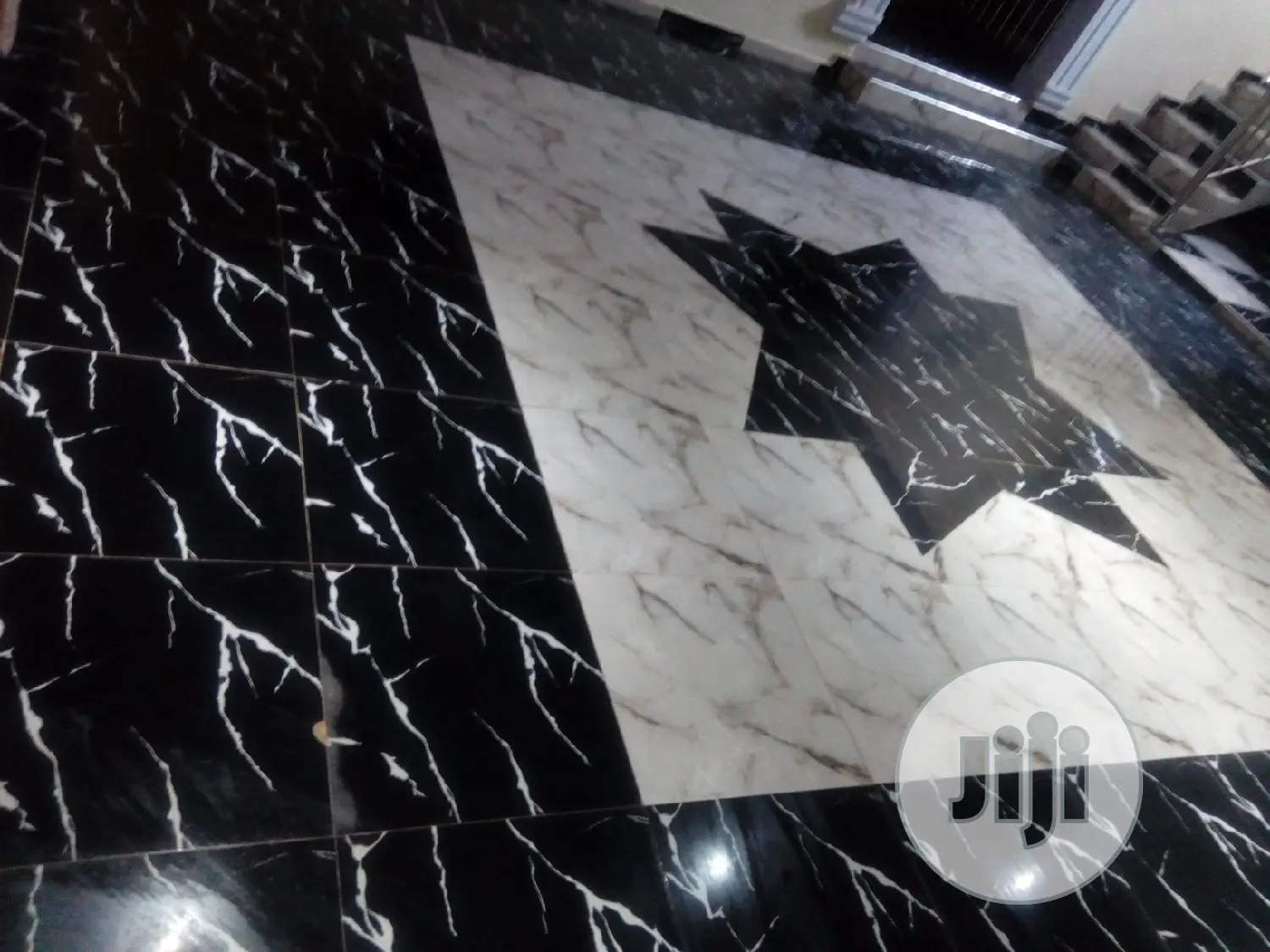 Professional Cleaning Services and Pos Constriction Cleanin