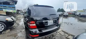 Mercedes-Benz M Class 2010 Black
