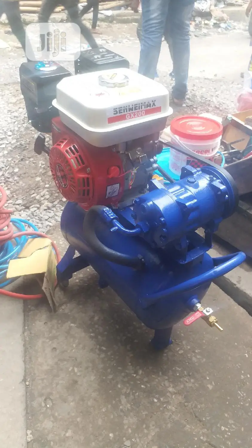 Engine Air Compressor 25ltrs
