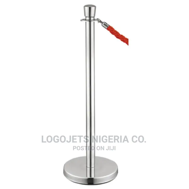 Stainless Retractable Crowd Control Barrier Stand