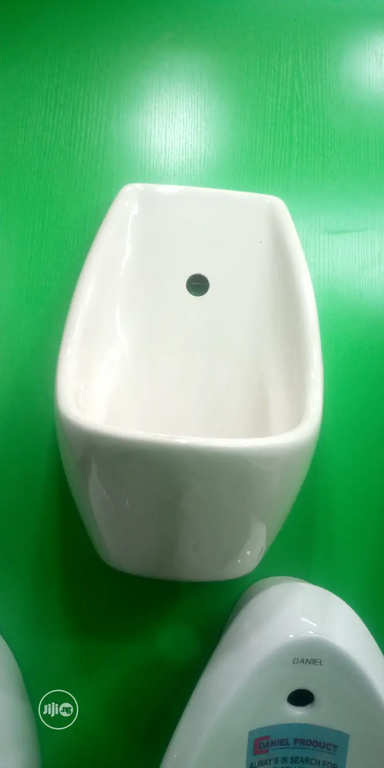 Urinary Bow