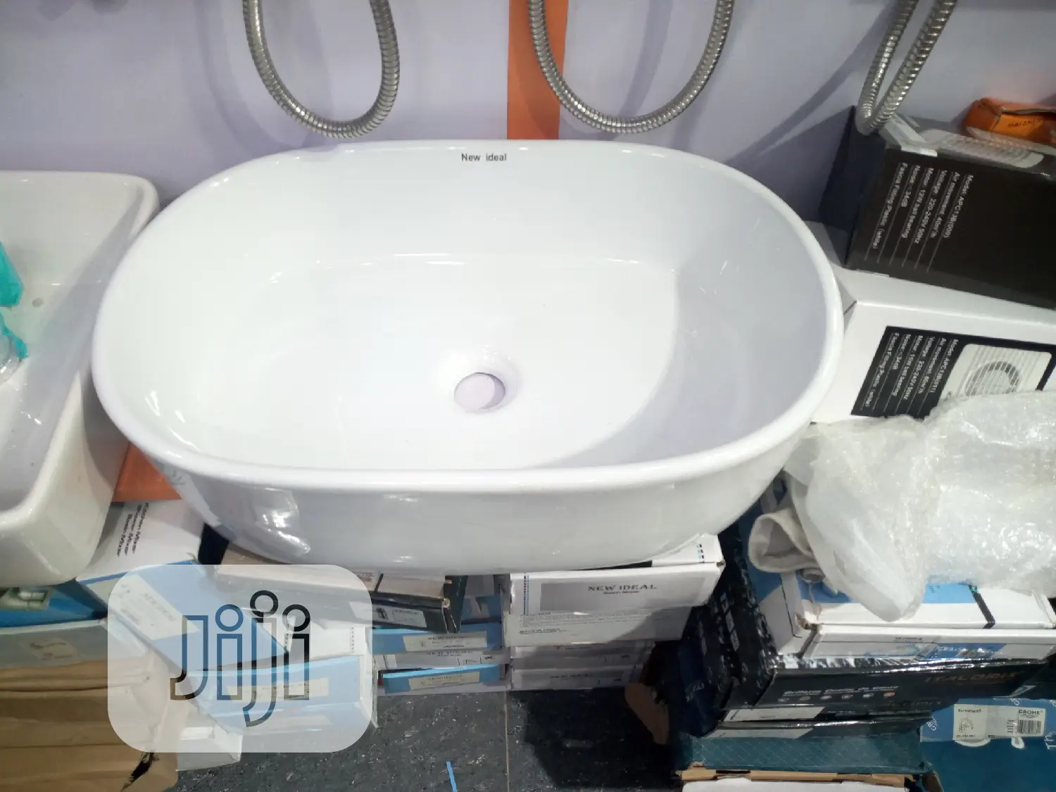 Cabinet Basin Good Quality