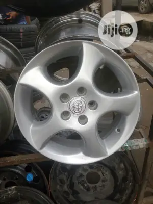 Photo - 15 Rim for Toyota Corolla