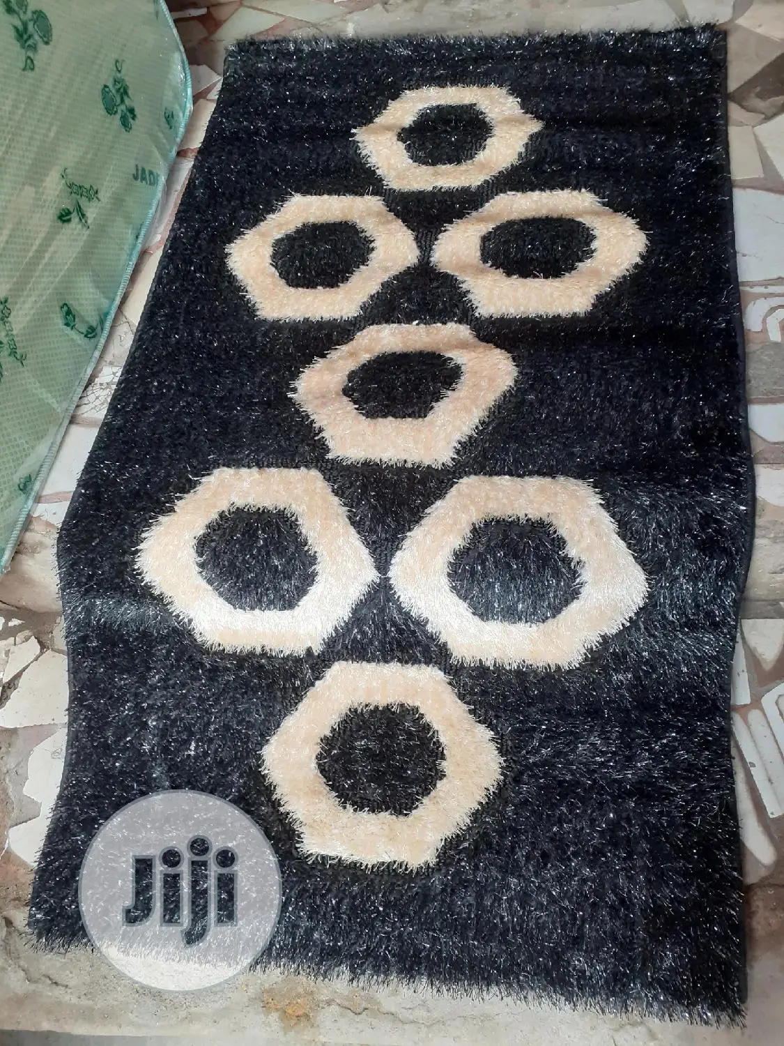 3ft by 6 Center Rug