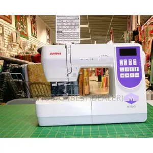 Janome Dm7200