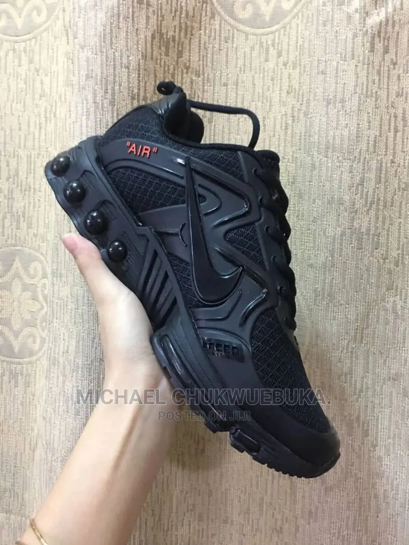 Canvas Shoe