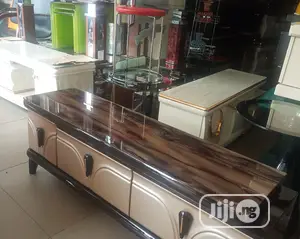 Quality Tv Stand/Console