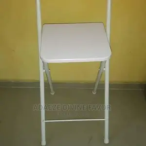 Make Up Chair
