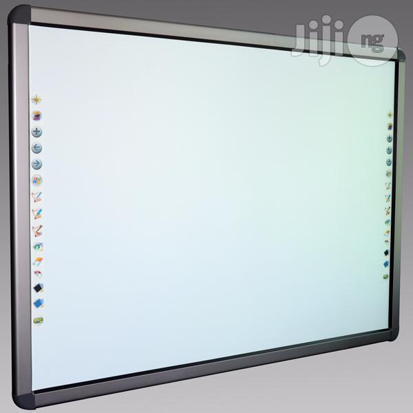82 Inch Diagonal Infrared Multi Touch Interactive Whiteboard