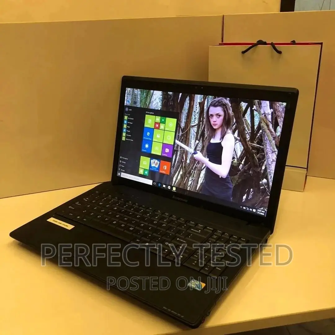 Laptop Lenovo Ideapad 3 4GB Intel Celeron HDD 320GB